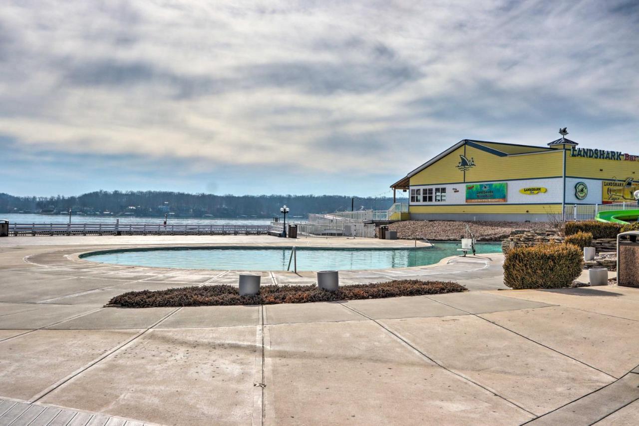 Margaritaville Resort Retreat With Hot Tub And Deck Osage Beach Exterior foto