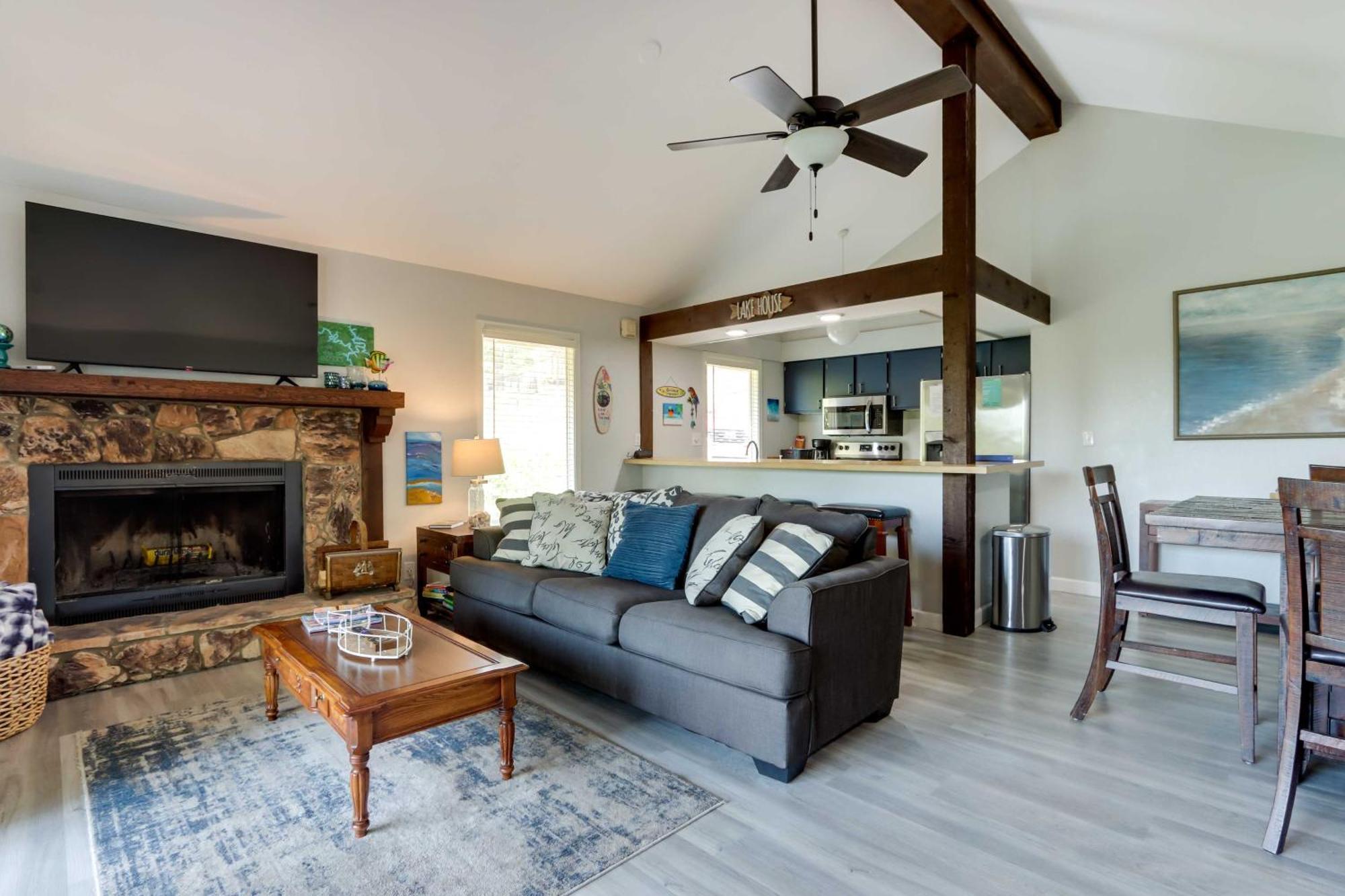 Margaritaville Resort Retreat With Hot Tub And Deck Osage Beach Exterior foto