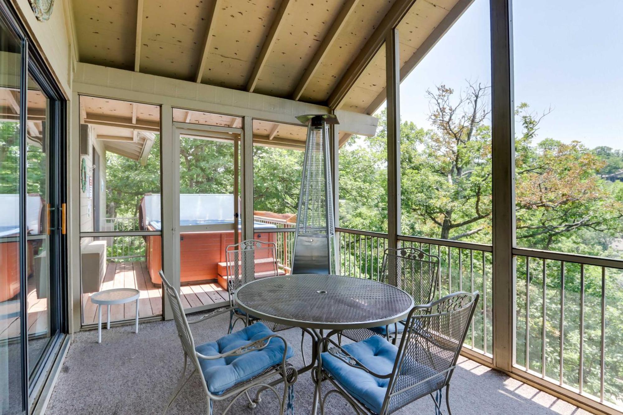Margaritaville Resort Retreat With Hot Tub And Deck Osage Beach Exterior foto