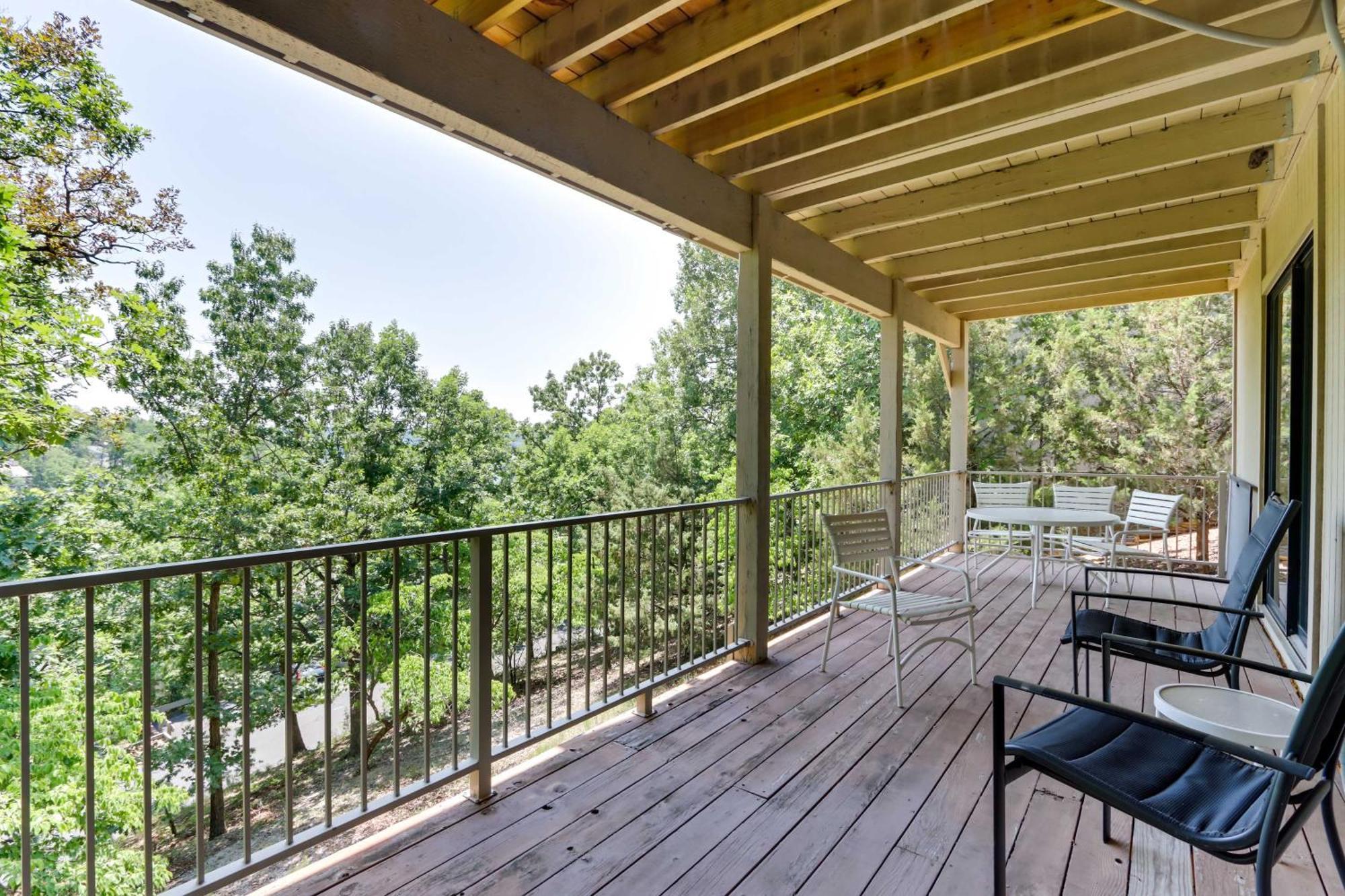 Margaritaville Resort Retreat With Hot Tub And Deck Osage Beach Exterior foto